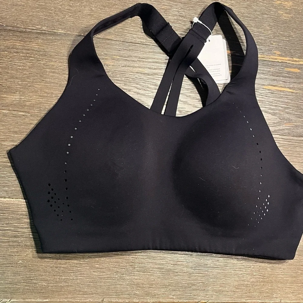 NWT! Lululemon AirSupport Black Ultralu Sports Bra 38C Running Support stretch